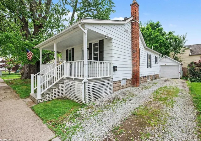 Homes for sale in Marine City, MI | 425 E St Clair St, Marine City, MI 48039 | MLS# 50212137
