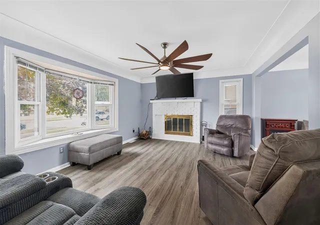 Photo 3 of Sale Pending at 16657 Kennebec St, Southgate, MI 48195 | MLS# 70552835 | Listing updated on 2026-09-16