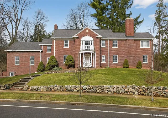 Photo 1 of Mansion for sale at 2307 Hill St, Ann Arbor, MI 48104 2651 | MLS# 60975087 | Listing updated on 2026-09-12
