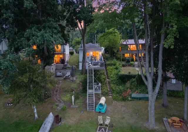 Photo 1 of Single family home for sale at 52784 Twin Lakeview Dr, Dowagiac, MI 49047 | MLS# 70551080 | Listing updated on 2026-08-09