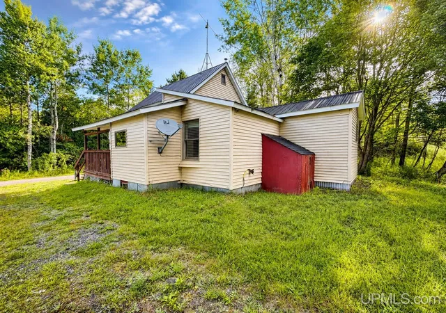 19th image of 8786 5th St, Lake Linden, MI 49945 | MLS# 50219464