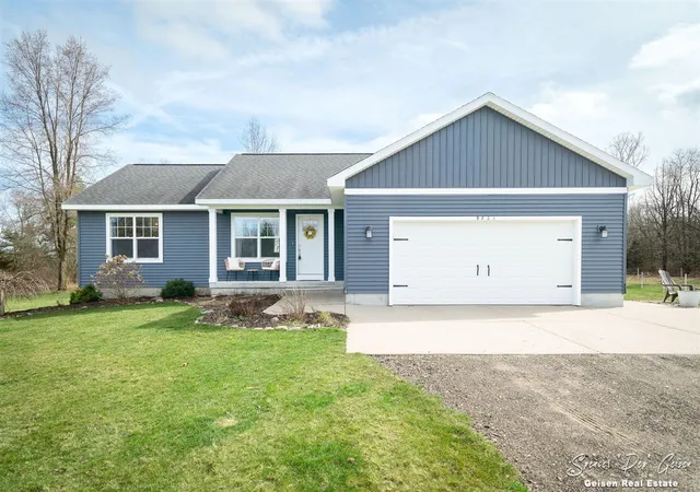 Homes for sale in Belding, MI | 9701 Coyote Trl, Belding, MI 48809 | MLS# 70523317