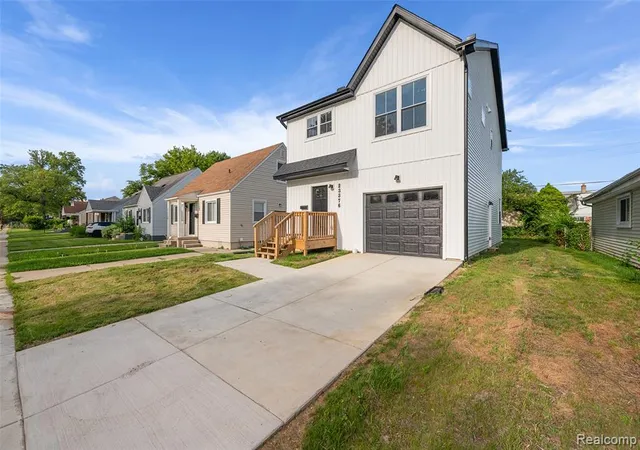 Photo 3 of Single family home for sale at 23376 Vassar Ave, Hazel Park, MI 48030 | MLS# 61012068 | Listing updated on 2026-08-17