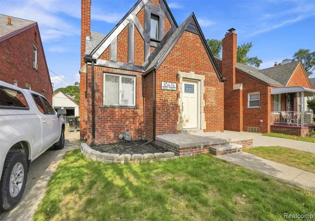 Photo 3 of Sale Pending at 18474 Griggs St, Detroit, MI 48221 1936 | MLS# 61011113 | Listing updated on 2026-08-26