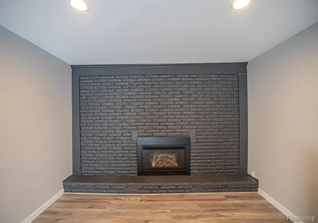 Photo 5 of Single family home for sale at 20401 Luna St, Clinton Township, MI 48035 | MLS# 60968182 | Listing updated on 2026-08-02