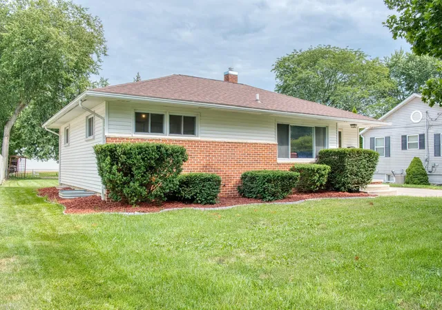 28th image of 948 N Park St, Owosso, MI 48867 | MLS# 50219301