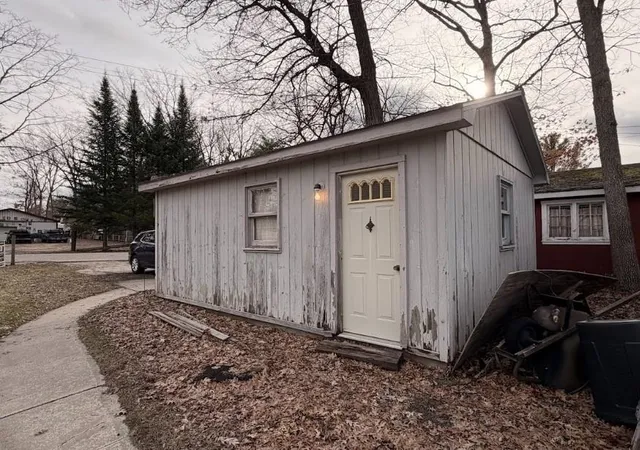 44th image of 6567 Swallow Rd, Harrison, MI 48625 | MLS# 50203216