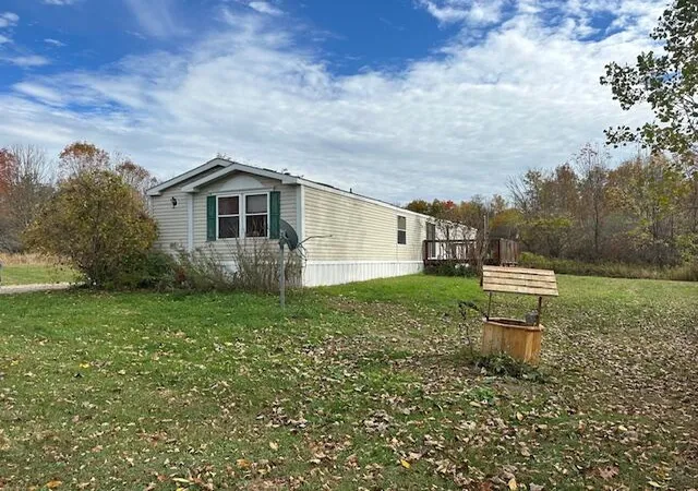 Homes for sale in Big Rapids, MI | 6634 E 6 Mile Rd, Big Rapids, MI 49307 | MLS# 70499439