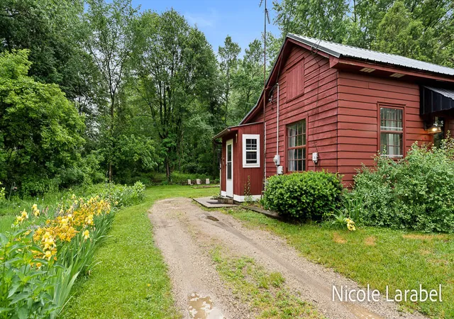 Homes for sale in Cedar Springs, MI | 4696 16 Mile Rd, Cedar Springs, MI 49319 | MLS# 70538360