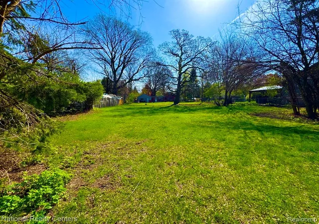 Homes for sale in Farmington Hills, MI | 0000 E Colwell Street Street, Farmington Hills, MI 48336 | MLS# 60986725