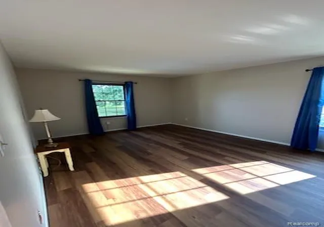 Photo 3 of Condo for sale at 35138 N Bay Cir, Harrison Township, MI 48045 | MLS# 61011302 | Listing updated on 2026-07-17