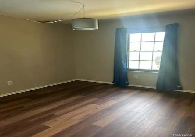 Photo 4 of Condo for sale at 35138 N Bay Cir, Harrison Township, MI 48045 | MLS# 61011302 | Listing updated on 2026-07-17
