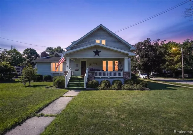 Photo 1 of Single family home for sale at 500 E Vienna St, Clio, MI 48420 1429 | MLS# 61009839 | Listing updated on 2026-08-26