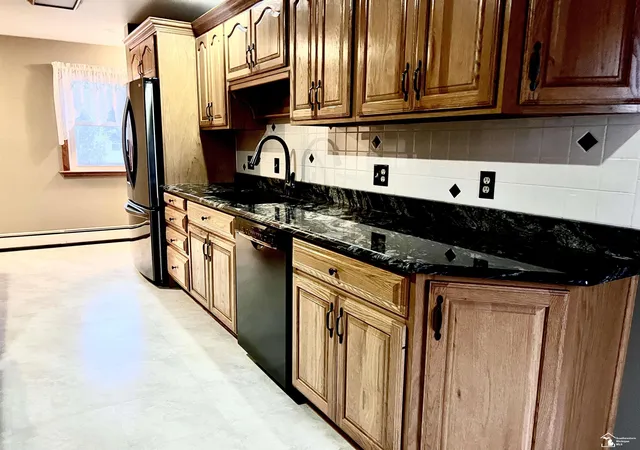 22nd image of 4011 Bluebush Rd, Monroe, MI 48162 | MLS# 50196574