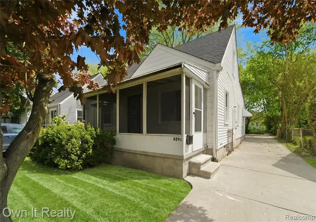 Homes for sale in Detroit, MI | 8290 Stout St, Detroit, MI 48228 | MLS# 60993167