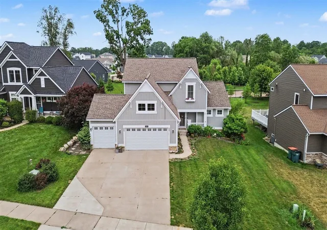 3rd image of 3113 Lowingside Dr, Jenison, MI 49428 | MLS# 70543151