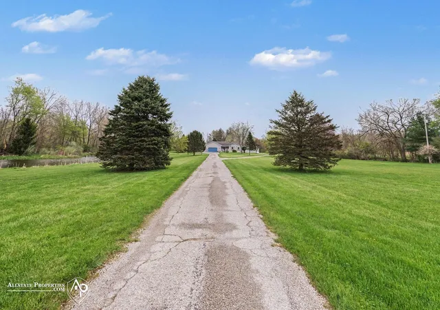 Homes for sale in Byron, MI | 12301 S New Lothrop Rd, Byron, MI 48418 | MLS# 50206868