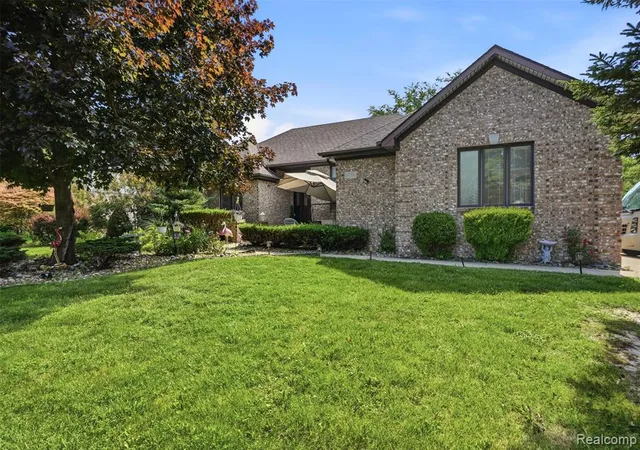 Photo 1 of Single family home for sale at 6786 Jasmine Dr Dr, Troy, MI 48098 6914 | MLS# 61025516 | Listing updated on 2026-09-12