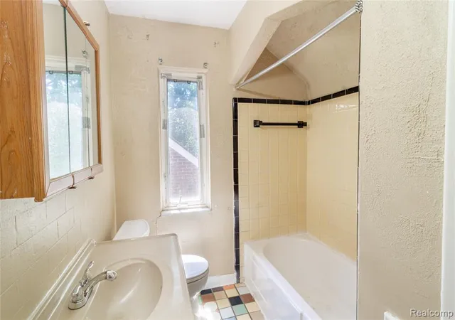 Photo 4 of Single family home for sale at 20201 Stotter St, Detroit, MI 48234 3192 | MLS# 61007539 | Listing updated on 2026-08-25