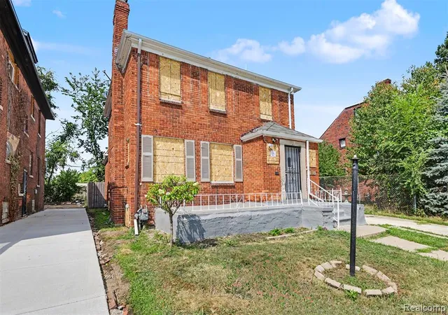 Photo 3 of Single family home for sale at 3336 Waverly St, Detroit, MI 48238 3382 | MLS# 61025750 | Listing updated on 2026-08-30