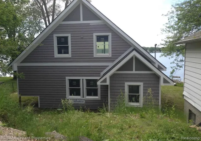 1st image of 9276 Silverside, South Lyon, MI 48178 | MLS# 21040466