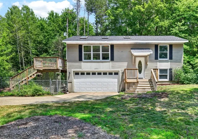 Photo 1 of Single family home for sale at 6570 Holly Dr, West Olive, MI 49460 | MLS# 70546052 | Listing updated on 2026-08-24