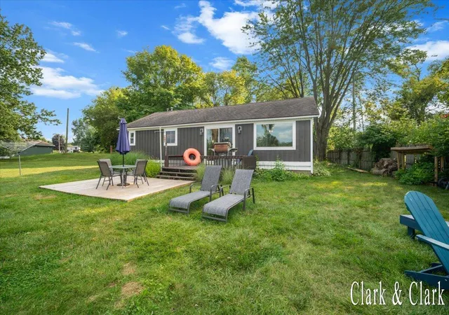 2nd image of 13300 W Stanton Rd, Trufant, MI 49347 | MLS# 70552796
