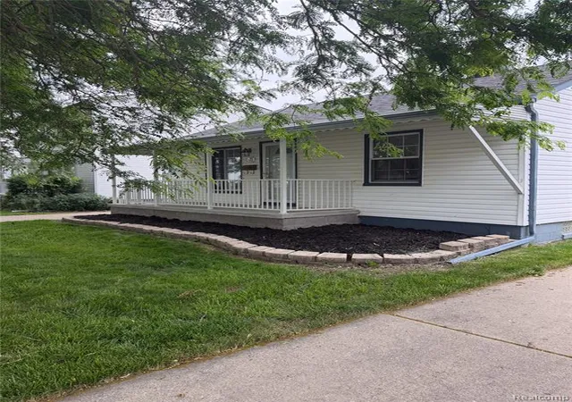 Homes for sale in Wyandotte, MI | 3613 21St St, Wyandotte, MI 48192 | MLS# 60999691