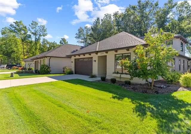 Photo 1 of Condo for sale at 2031 Ottawa Beach Rd, Holland, MI 49424 2477 | MLS# 60977872 | Listing updated on 2026-09-05