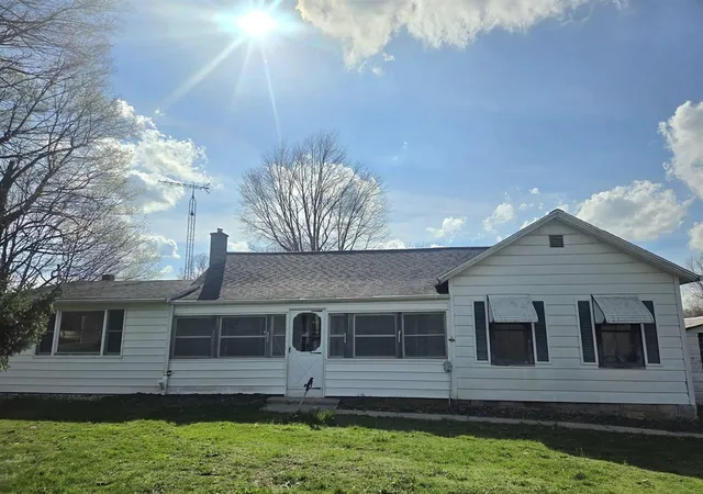 Homes for sale in Albion, MI | 16017 28 Mile Rd, Albion, MI 49224 | MLS# 70526788
