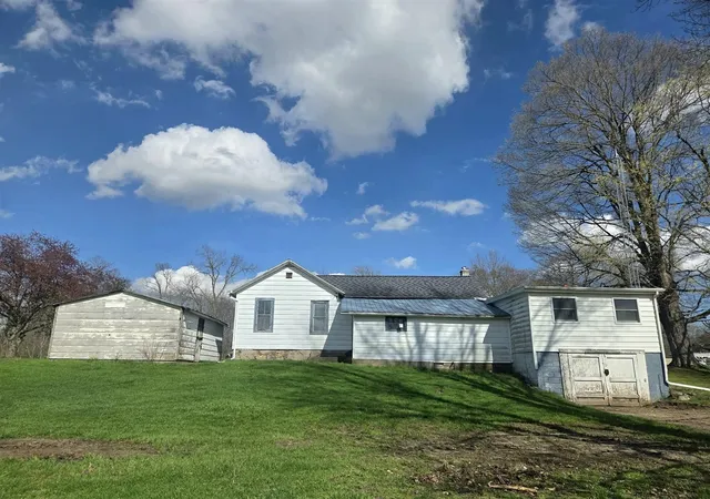 Homes for sale in Albion, MI | 16017 28 Mile Rd, Albion, MI 49224 | MLS# 70526788