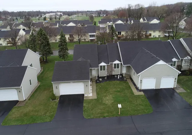 Homes for sale in Jenison, MI | 2941 Parkside Dr #88, Jenison, MI 49428 | MLS# 70523421