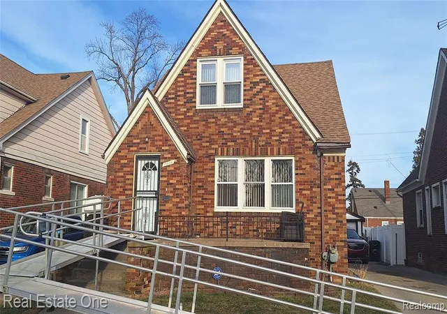 Homes for sale in Detroit, MI | 15094 Strathmoor St, Detroit, MI 48227 | MLS# 60974092