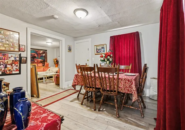 Listing Photo 4 - Condo for sale in building located at 1242 Alpine Ave, Grand Rapids, MI 49504