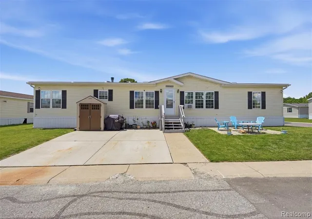 1st image of 28725 Parkview, Flat Rock, MI 48134 | MLS# 61004975