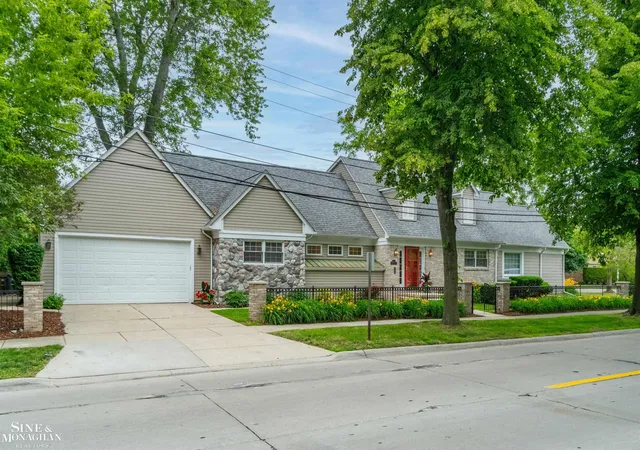 1st image of 20675 Morningside Dr, Grosse Pointe Woods, MI 48236 | MLS# 50213137