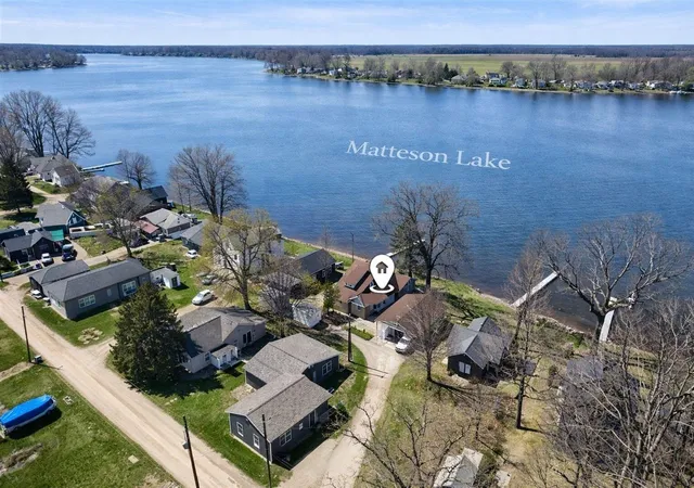 3rd image of 816 S Werners Landing Dr, Bronson, MI 49028 | MLS# 70524946