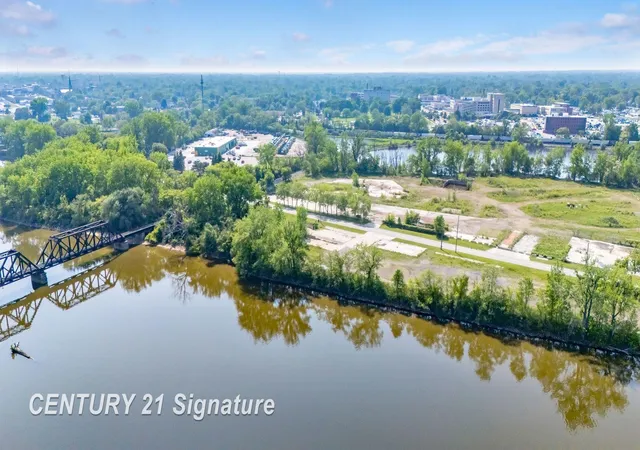 Photo 4 of Land for sale at 1445 N Niagara St, Saginaw, MI 48602 | MLS# 50197491 | Listing updated on 2026-01-14