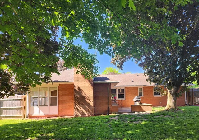 4th image of 540 Fairlane Dr, Alma, MI 48801 | MLS# 80069119