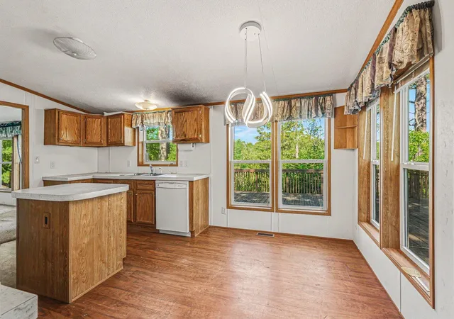 Photo 4 of Single family home for sale at 2310 S Whitney Beach Rd, Beaverton, MI 48612 | MLS# 50209847 | Listing updated on 2026-09-17