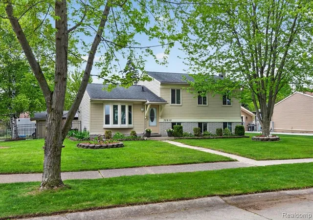 Homes for sale in Chesterfield, MI | 32858 Coach Dr, Chesterfield, MI 48047 | MLS# 60993763
