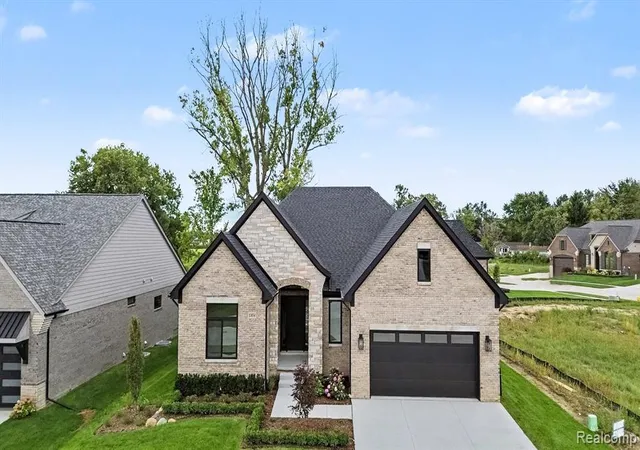 Photo 4 of Single family home for sale at 13834 Quail View Dr, Washington, MI 48094 | MLS# 61025978 | Listing updated on 2026-09-05