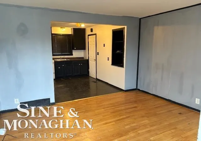 2nd image of 16666 E 8 Mile Rd, Detroit, MI 48205 | MLS# 50207257