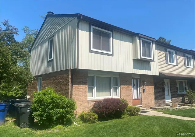 Homes for sale in Westland, MI | 38175 Carolon Blvd, Westland, MI 48185 | MLS# 60993966