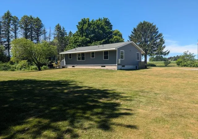 4th image of 10766 Old Hwy 99, Montague, MI 49437 | MLS# 70537719