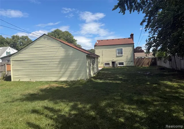 Photo 2 of Single family home for sale at 26721 Lehner St, Roseville, MI 48066 3127 | MLS# 61024244 | Listing updated on 2026-08-26