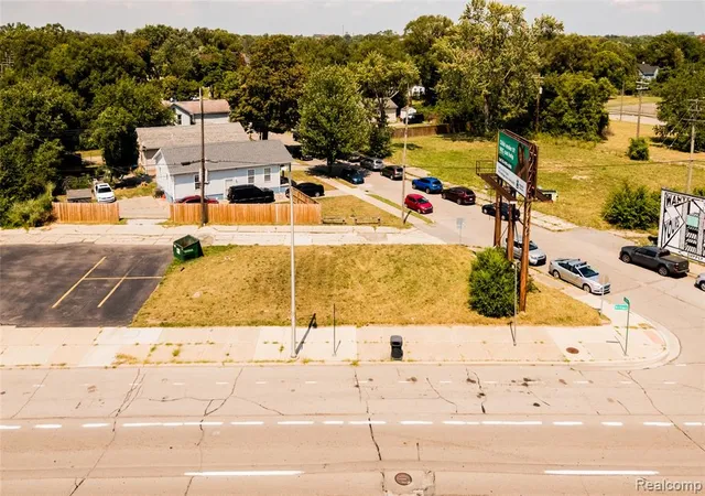 5th image of 3620 Michigan Ave, Detroit, MI 48216 | MLS# 60970663