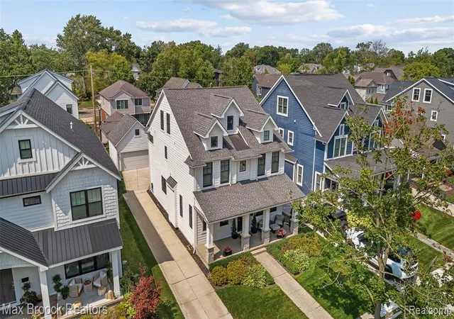 Photo 2 of Single family home for sale at 1840 Washington Blvd, Birmingham, MI 48009 4161 | MLS# 61024136 | Listing updated on 2026-09-01