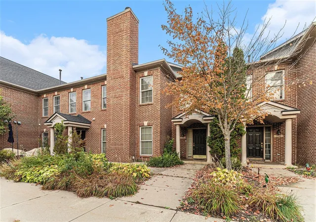 3rd image of 5702 Hampshire Ln, Ypsilanti, MI 48197 | MLS# 70518567