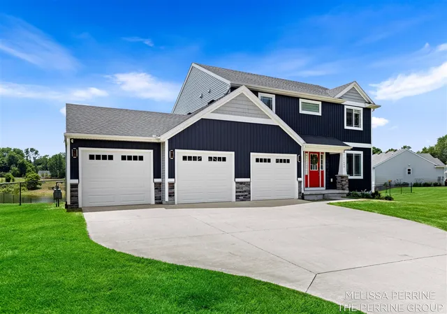 Homes for sale in Sparta, MI | 11684 Ridge Water Dr, Sparta, MI 49345 | MLS# 70544672